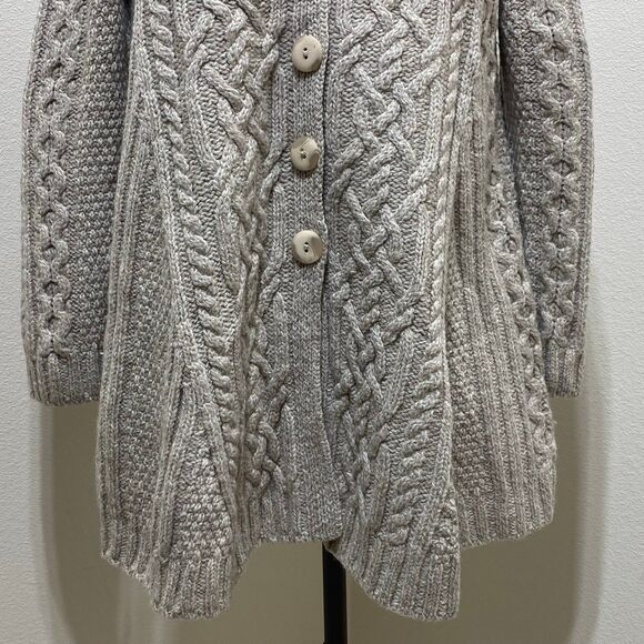 Chunky Irish Aran Sweater Market Hand Knit Women's Size Medium 100% Wool - Picture 3 of 9